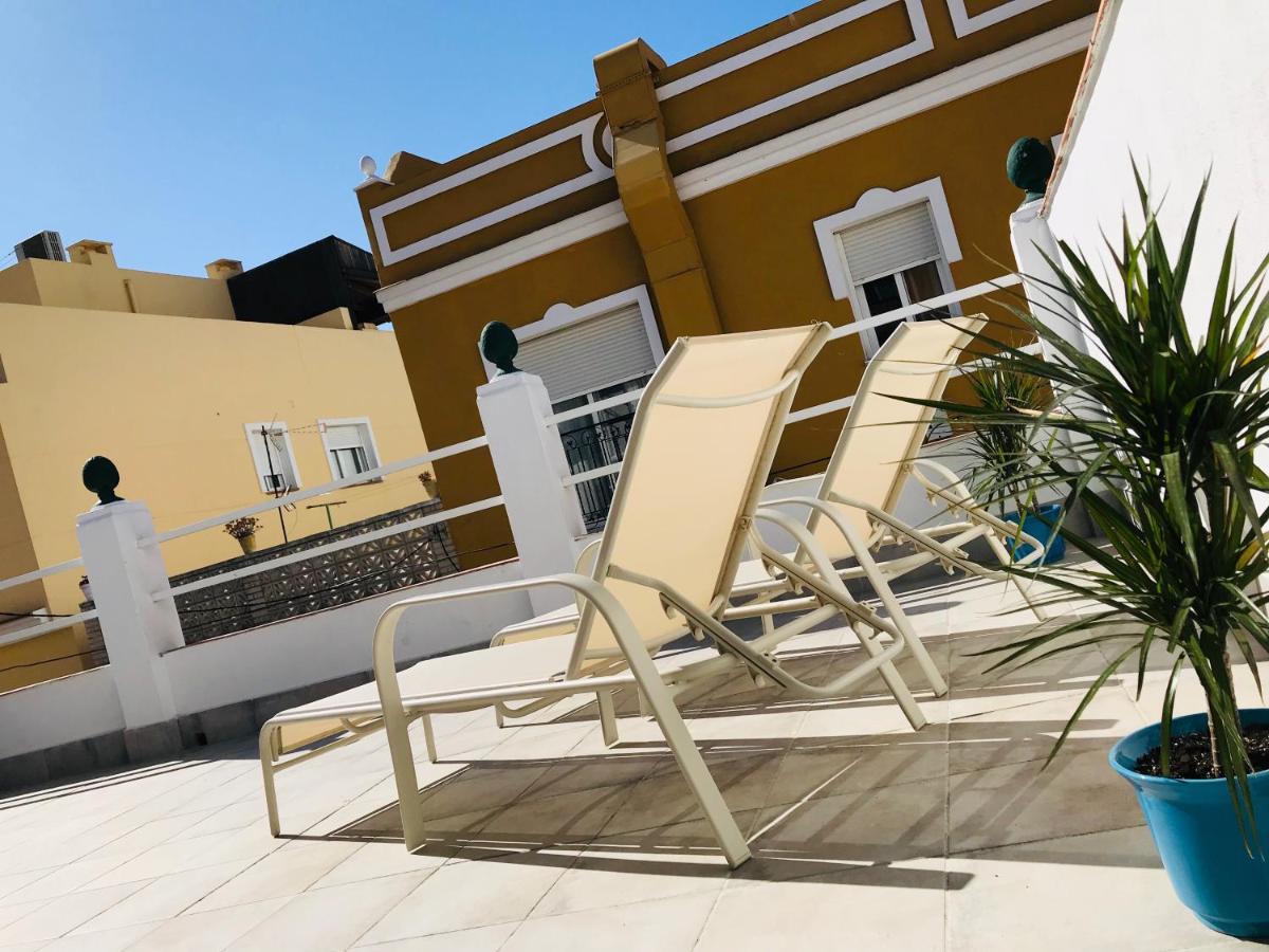 Malaga Beach House, 2 City Bikes, 2 Children'S Bikes, Wifi, Big Terrace, Bbq, Family, Childfriendly المظهر الخارجي الصورة